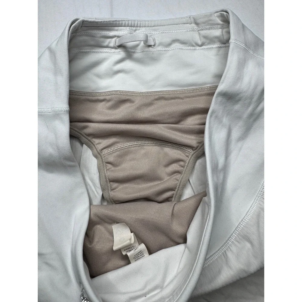 Lululemon Speed Up High-Rise Lined Short 4 White Running Shorts Size 6 Tall